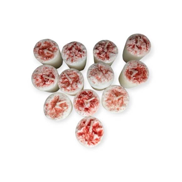 White Barn Candy Cane Red & White Wax Votive Candles Lot of 12 NWT - Picture 2 of 6